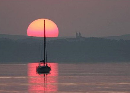 Napsütés, nyár, Balaton - 4 nap 3, 4 vagy 5 főre a nyár fővárosában, Siófokon, főszezonban is