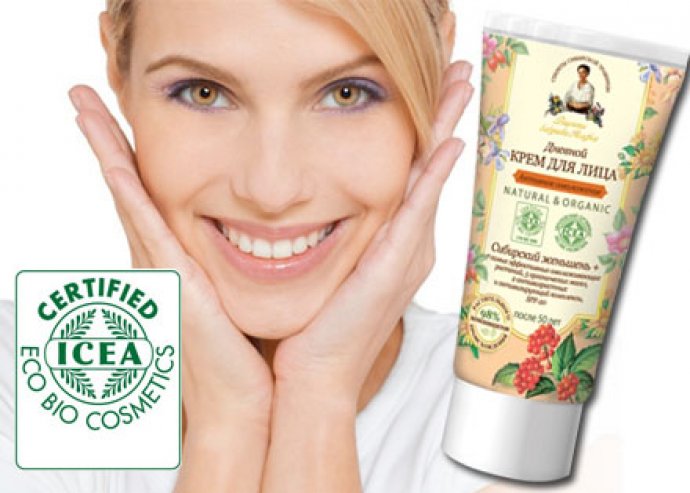 2 féle választható bio nappali arckrém 30-50 éves vagy 50 év feletti korosztály számára, a fiatalos külsőért