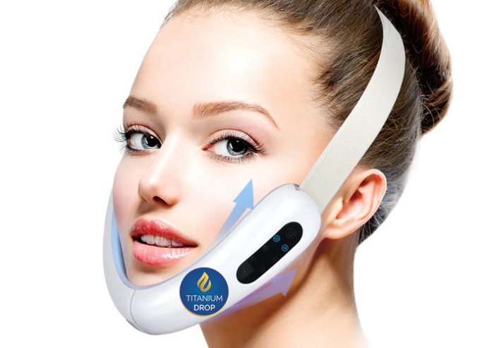 EMS mikroáramú arcmasszírozó LED terápiával a Titanium Drop jóvoltából, ingyenes házhoz szállítással