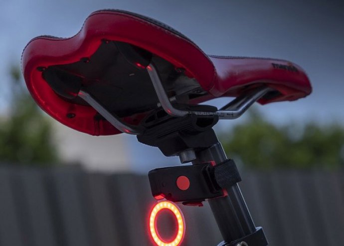 LED kerékpár hátsó lámpa Biklium