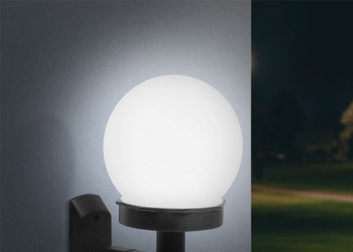 LED-es szolár fali lámpa - hidegfehér - fekete - műanyag