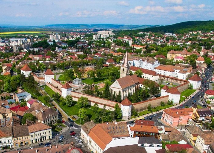 Vár Kolozsvár, Szováta és mesés erdélyi tájak, 4 nap félpanzióval, 4*-os szállással, buszos utazással