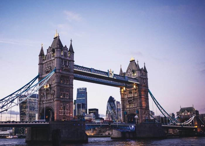 4 napos városnézés Londonban, repülőjeggyel, illetékkel, reggelivel és 3*-os szállással, fakultatív programokkal
