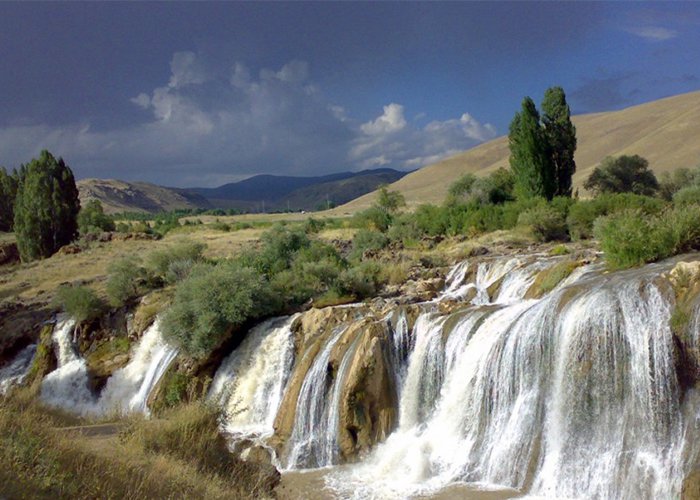 Körutazás Kelet-Törökországban, repülőjeggyel, illetékkel, 3-4*-os szállásokkal, reggelivel, idegenvezetéssel – vár Kappadókia és az Ararát-hegyek
