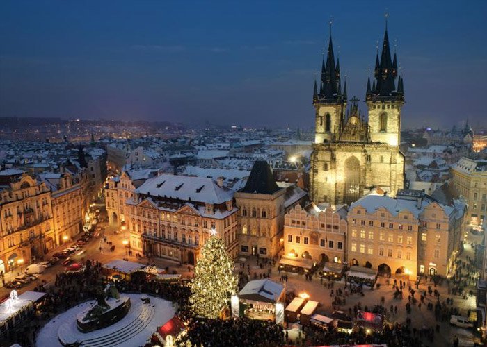 3 napos adventi városnézés Prágában, Cesky Krumlovban és Pozsonyban, buszos utazással, reggelivel