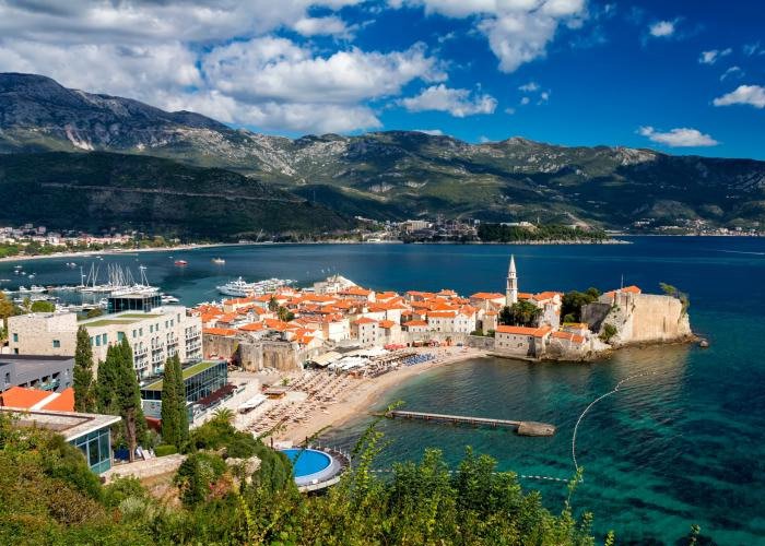 7 napos kalandos nyaralás Montenegróban, buszos utazással, 4*-os szállással, félpanzióval, programokkal
