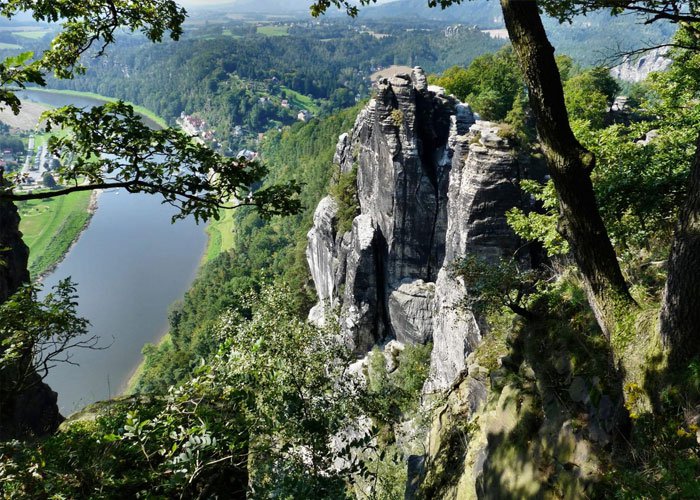 4 napos körutazás Szászországban, busszal, reggelivel, 3*-os szállással – vár Drezda, Lipcse, az Elba-völgy és Königstein vára