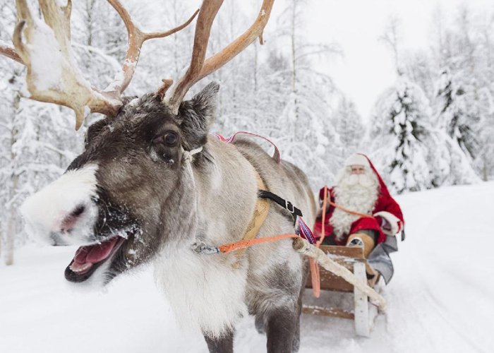 Advent Lappföldön és látogatás a Mikulásnál, repülővel, reggelivel, idegenvezetéssel
