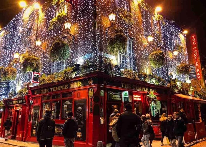 Adventi utazás Dublinba, repülőjeggyel, illetékkel, reggelivel