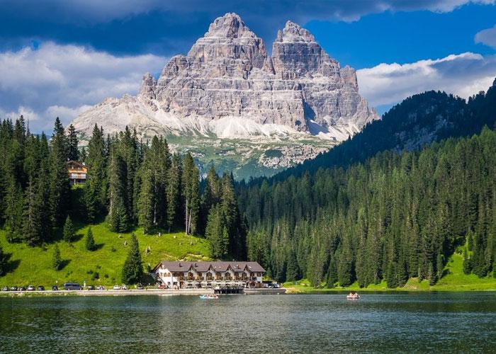 3 napos kirándulás&nbsp;a Bellunói-Dolomitokban buszos utazással, félpanzióval, programokkal, idegenvezetéssel, fakultatív velencei városnézéssel
