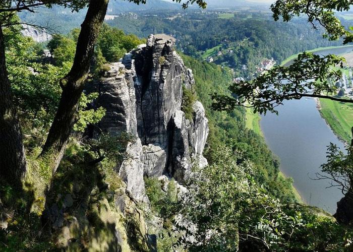 8 napos kirándulás Németországban, Szászországban és Türingiában, buszos utazással, reggelivel, idegenvezetéssel és programokkal
