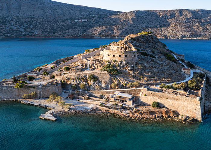 7 napos görög körutazás Kréta és Athén érintésével, repülőjeggyel, illetékkel, félpanzióval, 3-4*-os szállással, idegenvezetéssel
