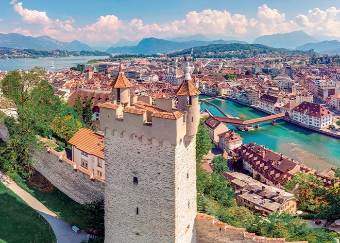 7 napos körutazás Svájcban, buszos utazással, reggelivel, 3 vacsorával, 3-4*-os szállásokkal, idegenvezetéssel – Tirol, Genf, Lausanne, Zürich
