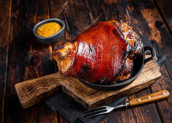 3 napos prágai városnézés gasztronómiai élményekkel, buszos utazással, reggelivel, 3*-os szállással
