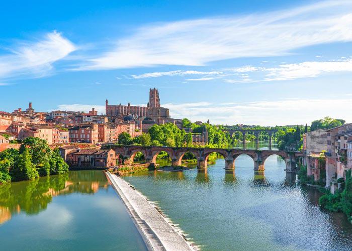 8 napos körutazás Dél-Franciaországban, középkori városok, kastélyok és kolostorok földjén, repülőjeggyel, illetékkel, reggelivel, programokkal, idegenvezetéssel
