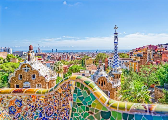 4 napos városnézés Barcelonában, Gaudí és a modernizmus nyomában, repülőjeggyel, reggelivel, 3*-os szállással
