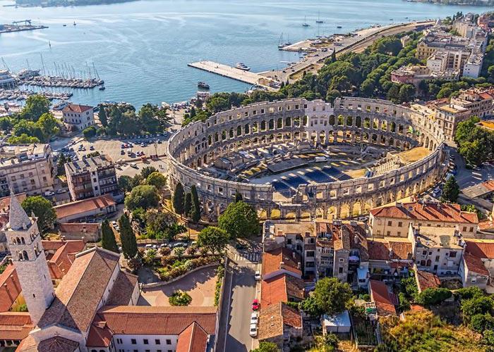 3 napos kirándulás Isztrián, az Adria és a Plitvicei-tavak érintésével, busszal, félpanzióval - Hotel Omisalj

