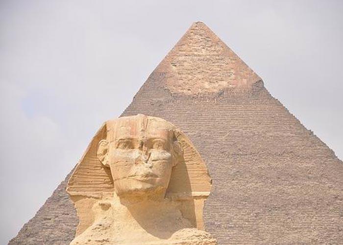 Egyiptomi körutazás tengerparti pihenéssel Hurghadán, repülőjeggyel, illetékkel, 4*-os szállásokkal, reggelivel / all inclusive ellátással, idegenvezetéssel
