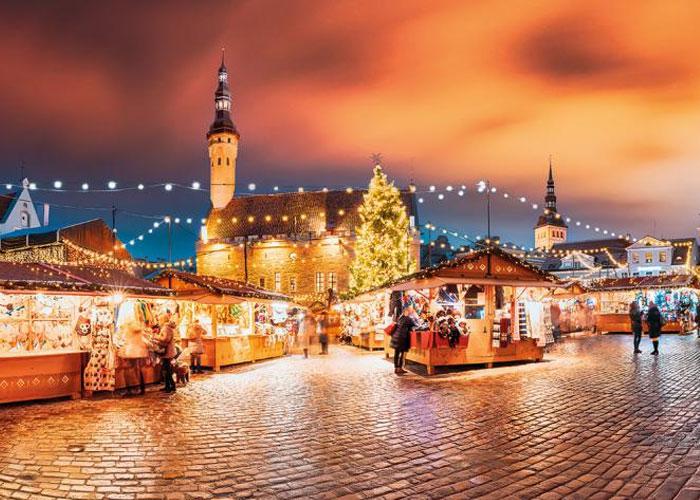 Adventi városnézés Tallinban, repülőjeggyel, illetékkel, reggelivel, 3*-os szállással, idegenvezetéssel
