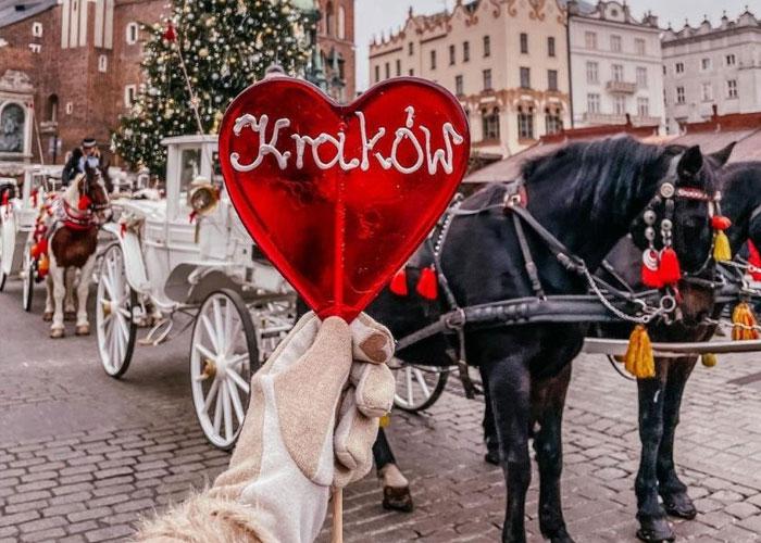 2 napos adventi kirándulás Krakkóban és Zakopanéban, busszal, reggelivel, 3*-os szállással, idegenvezetéssel
