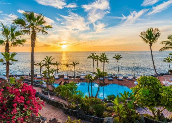 8 napos&nbsp;kaland Tenerifén, repülőjeggyel, illetékkel, 4*-os szállással, félpanzióval

