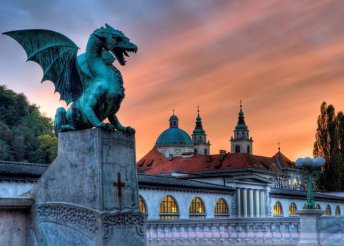 6 napos kirándulás Szlovéniában, buszos utazással, reggelivel, 3*-os szállodában, programokkal, idegenvezetéssel – vár a Bledi-tó, a Vintgar-szurdok és más mesés tájak
