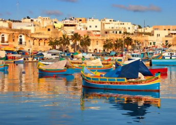 4 napos tavaszköszöntő kirándulás Máltán, reggelivel, 3*-os szállással, repülőjeggyel, illetékkel, fakultatív hajókirándulással
