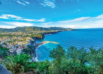 4 napos tavaszköszöntő kirándulás a Sorrentói-félszigeten, repülőjeggyel, illetékkel, félpanzióval, 3*-os szállással, idegenvezetéssel
