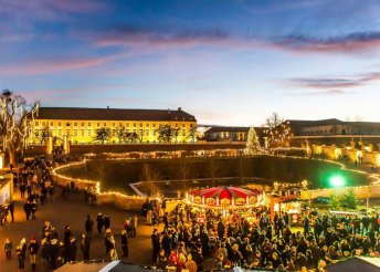 1 napos adventi buszos utazás a Schloss Hof kastélyba és Pozsonyba
