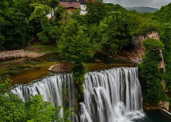 5 napos körutazás az ezerarcú Boszniában, busszal, félpanzióval, 4*-os szállással
