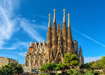 3 napos városnézés Barcelonában, repülőjeggyel, illetékkel, reggelivel, 3*-os szállásokkal, idegenvezetéssel

