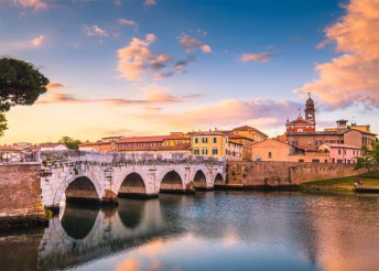 6 napos vakáció Olaszországban tengerparti pihenéssel, repülőjeggyel, illetékkel, reggelivel – Rimini, Ravenna, San Marino
