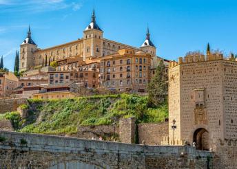 14 napos körutazás Spanyolországban, buszos utazással, reggelivel, 10 vacsorával, programokkal, idegenvezetéssel
