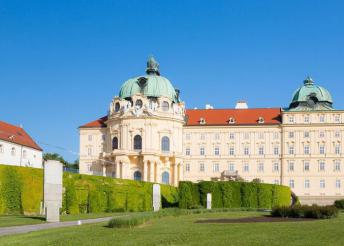 6 napos kirándulás a bécsi erdőtől az osztrák Dunakanyarig, busszal, reggelivel, 3*-os szállással, idegenvezetéssel
