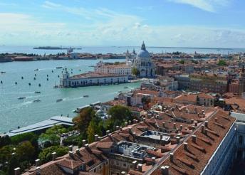 5 napos városnézés Velencében, buszos utazással, kompátkeléssel, reggelivel, 3*-os szállással, idegenvezetéssel
