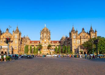 13 napos körutazás Indiában, repülőjeggyel, illetékkel, félpanzióval, helyi buszos utazásokkal, programokkal, idegenvezetéssel – vár Delhi, Agra, Jaipur és Mumbai
