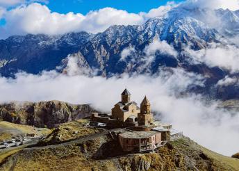 10 napos körutazás Örményországban és Grúziában, repülőjeggyel, félpanzióval,&nbsp;4-5*-os szállodákban, idegenvezetéssel
