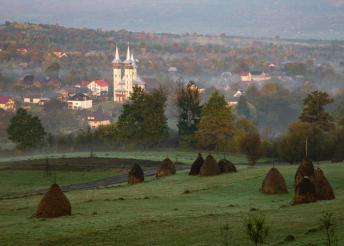 3 napos körutazás Máramaroson, busszal, félpanzióval, 3*-os szállással

