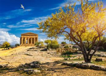 10 napos szicíliai nagykörút busszal, hajóval, 3*-os szállással – vár Taormina, Siracusa, Agrigento és a Tirrén-tenger
