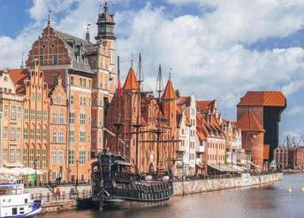 8 napos körutazás Észak-Lengyelországban, Varsótól a Balti-tengerig, repülőjeggyel, illetékkel, reggelivel, idegenvezetéssel
