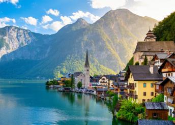 4 napos kirándulás a salzkammerguti tavaktól a Königsee-ig, busszal, reggelivel – Salzburg, Hitler Sasfészke, Bad Ischl és Hallstatt
