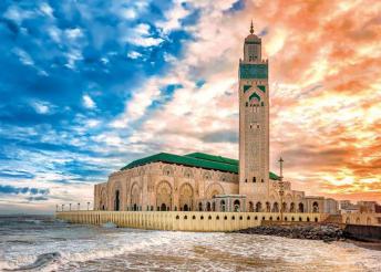 Körutazás Marokkóban Fez és Casablanca érintésével, repülőjeggyel, illetékkel, reggelivel, idegenvezetéssel
