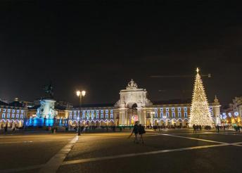 3 napos advent Lisszabonban, repülőjeggyel, illetékkel, reggelivel, 4*-os szállással, idegenvezetéssel
