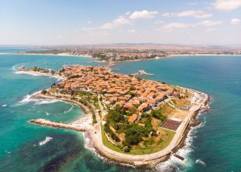 8 napos bulgáriai körutazás tengerparti strandolással, busszal, reggelivel, 3*-os szállással
