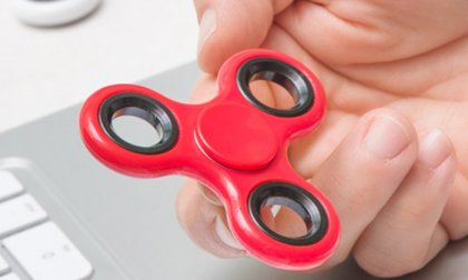 Fidget Spinner pörgettyű