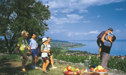 Családi nyaralás Balatonmáriafürdőn