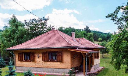 3 nap 2 főre Sirokon, reggelivel, vár- és fürdőbelépővel, ajándékbekészítéssel, a Halháza Vendégházban