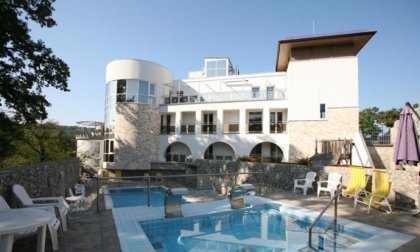 Pihenés Miskolctapolcán, a Bástya Konferencia és Wellness Hotelben***/**** reggelivel és wellness használattal
