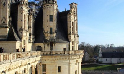 Párizsi városnézés Versailles és a Loire-völgyi kastélyok meglátogatásával, busszal, reggelivel, 3*-os szállás