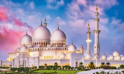 7 napos kaland Dubajban, repülőjeggyel, illetékkel, reggelivel, 3*-os szállásokkal, idegenvezetéssel